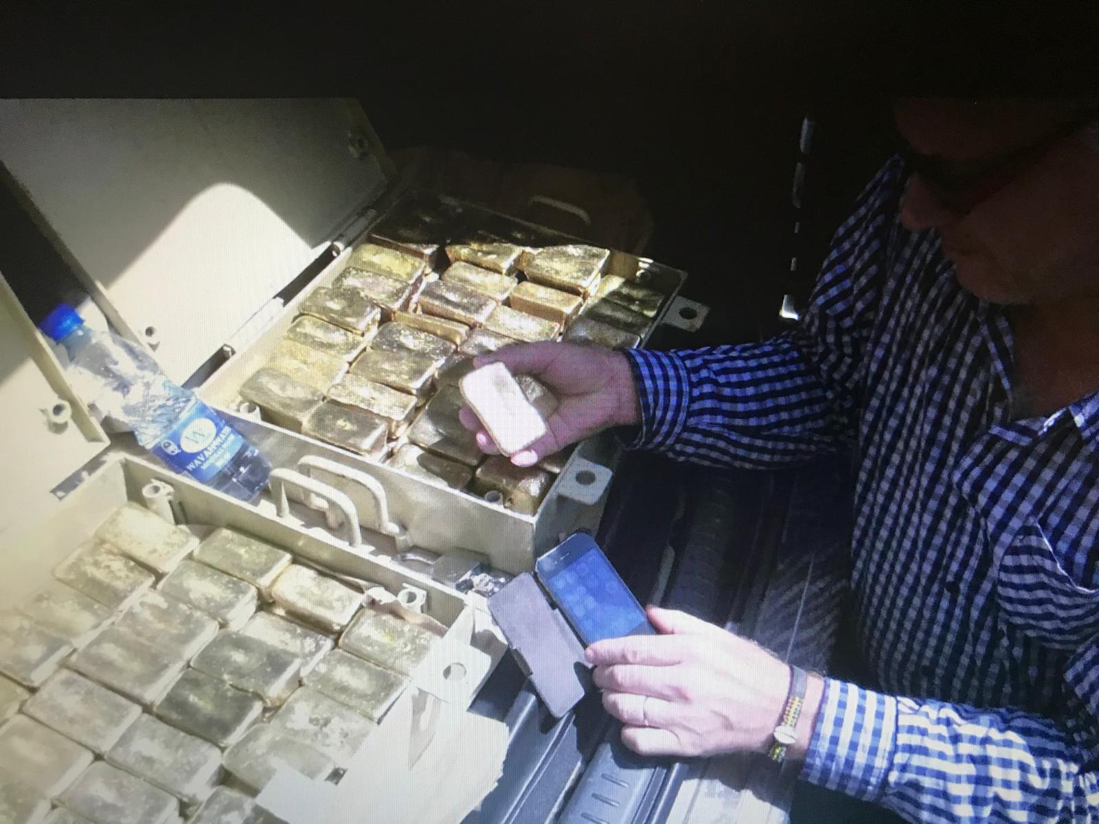 COMPTAGE LINGOT DANS UNE MINE